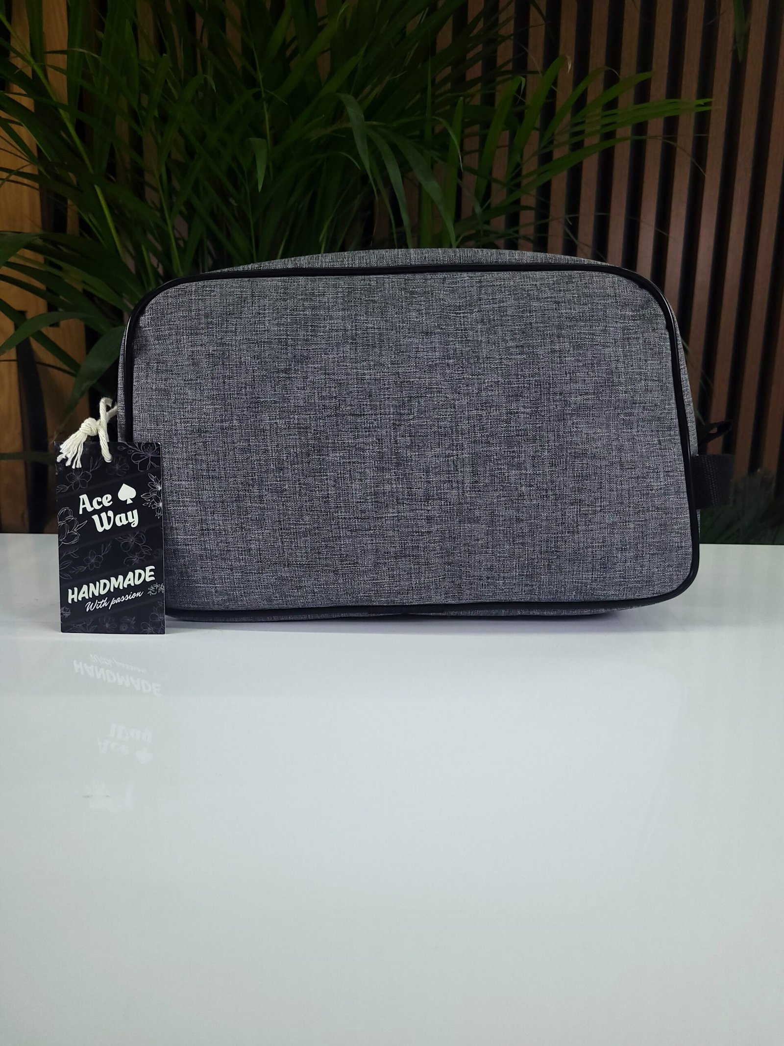 Kosmetyczna duża klasyczna - obrazek 4